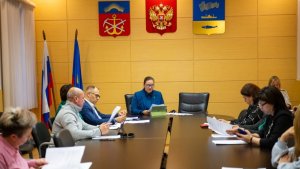 От школ до крупных строек: депутаты Горсовета Мурманска готовятся к заседанию 29 октября