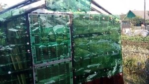 Тоннель-парник из пластиковых бутылок как конструктор — собираю, открываю сезон раньше, урожай защищён