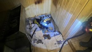 В Кольском округе из-за замыкания проводки чуть не сгорела баня турбазы