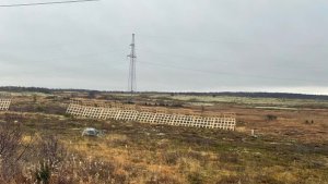 Эксперимент за 4,8 млн рублей: спасет ли трассу на Териберку от снежных заносов защита из досок