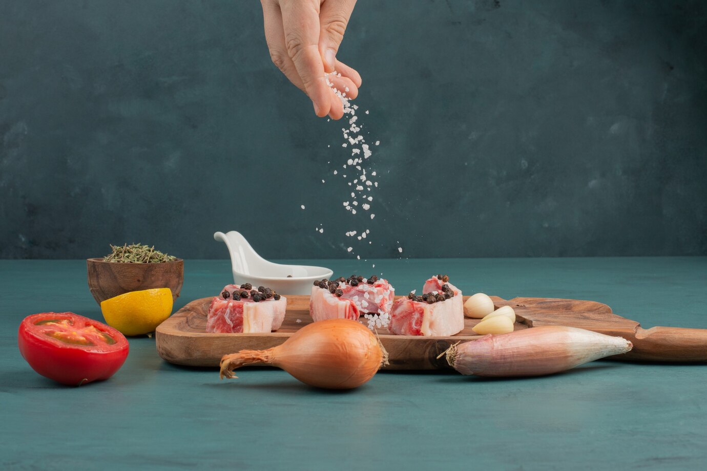Эти продукты могут заменить соль: полезная для почек еда — список из 5 продуктов