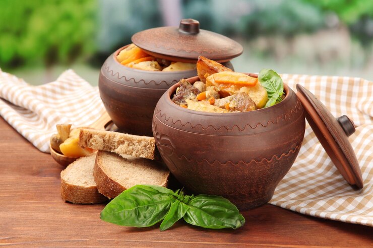 В горшочке вкуснее: обязательно попробуйте — рецепт гуляша