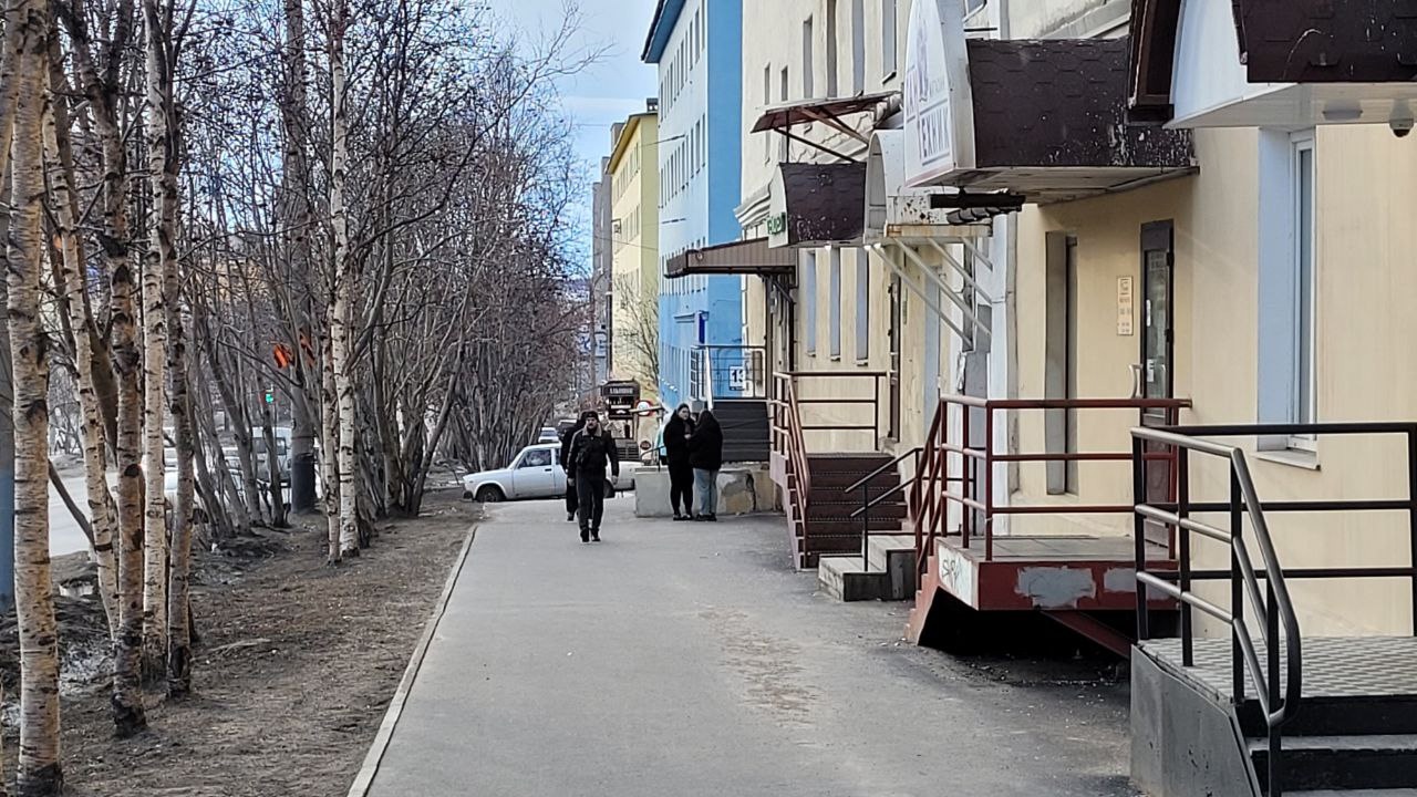 На этой неделе личный прием мурманчан организуют 5 депутатов Горсовета