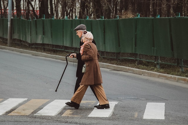 Стиль после 60: прощаемся с тусклыми вещами — важна лишь гармония