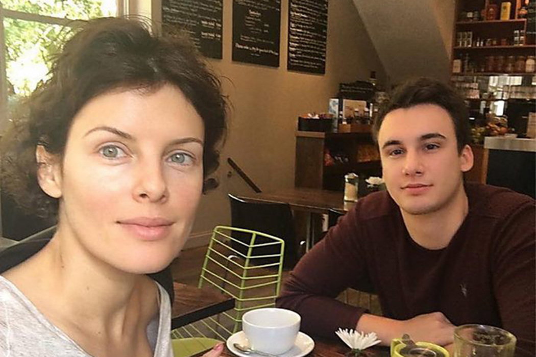 Гламурная дива из «Папиных дочек» — Мария Семкина: куда пропала актриса — где живет сейчас