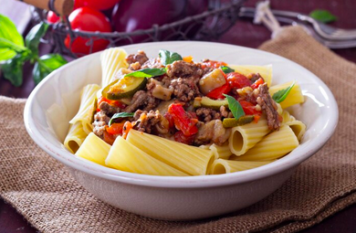 Быстро и просто: готовим идеальные макароны с мясом — блюдо из того, что есть в доме у каждого