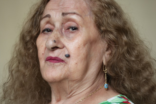 Как одеться в 60+, чтобы никто не назвал вас бабушкой — вас примут за ровесницу дочки
