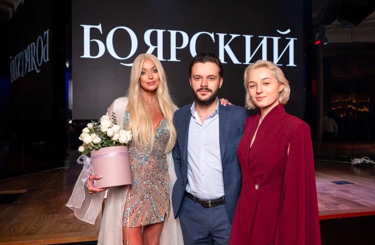Слухи и толки вокруг свадьбы дочери Волочковой: говорят, что брак-то ненастоящий