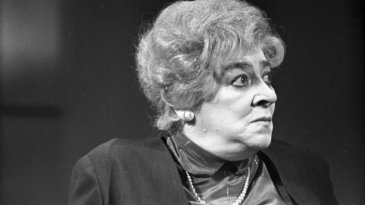 Вечерние правила Фаины Раневской: «Гости — как гастрит. Никогда не знаешь, когда пройдут»