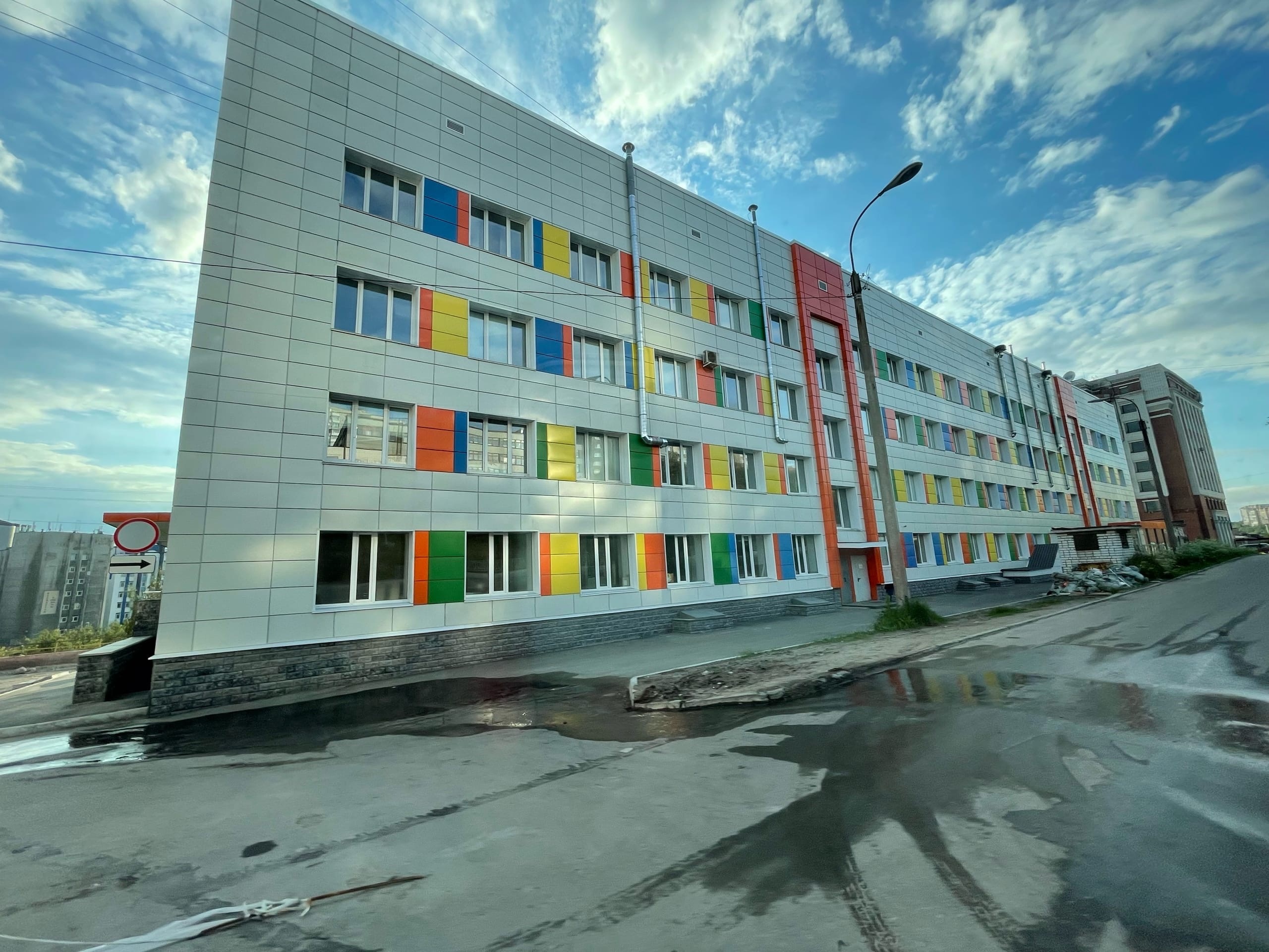 В Мурманской области перед новым учебным годом детские поликлиники начнут работать по субботам