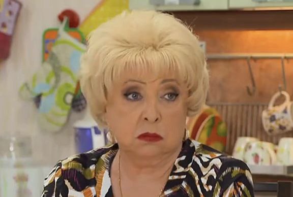 Галина из «Ворониных» — актриса Анна Фроловцева: проблемы с женским здоровьем и смерть киношного супруга — вот уж навалилось испытаний