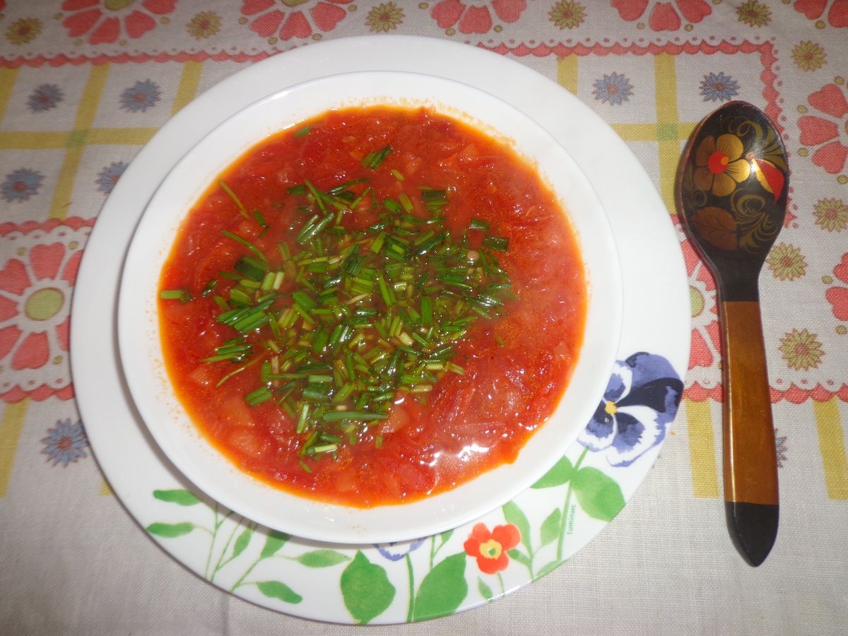 Заправка для борща на зиму: настолько просто и вкусно, что свекровь попросила себе пару баночек