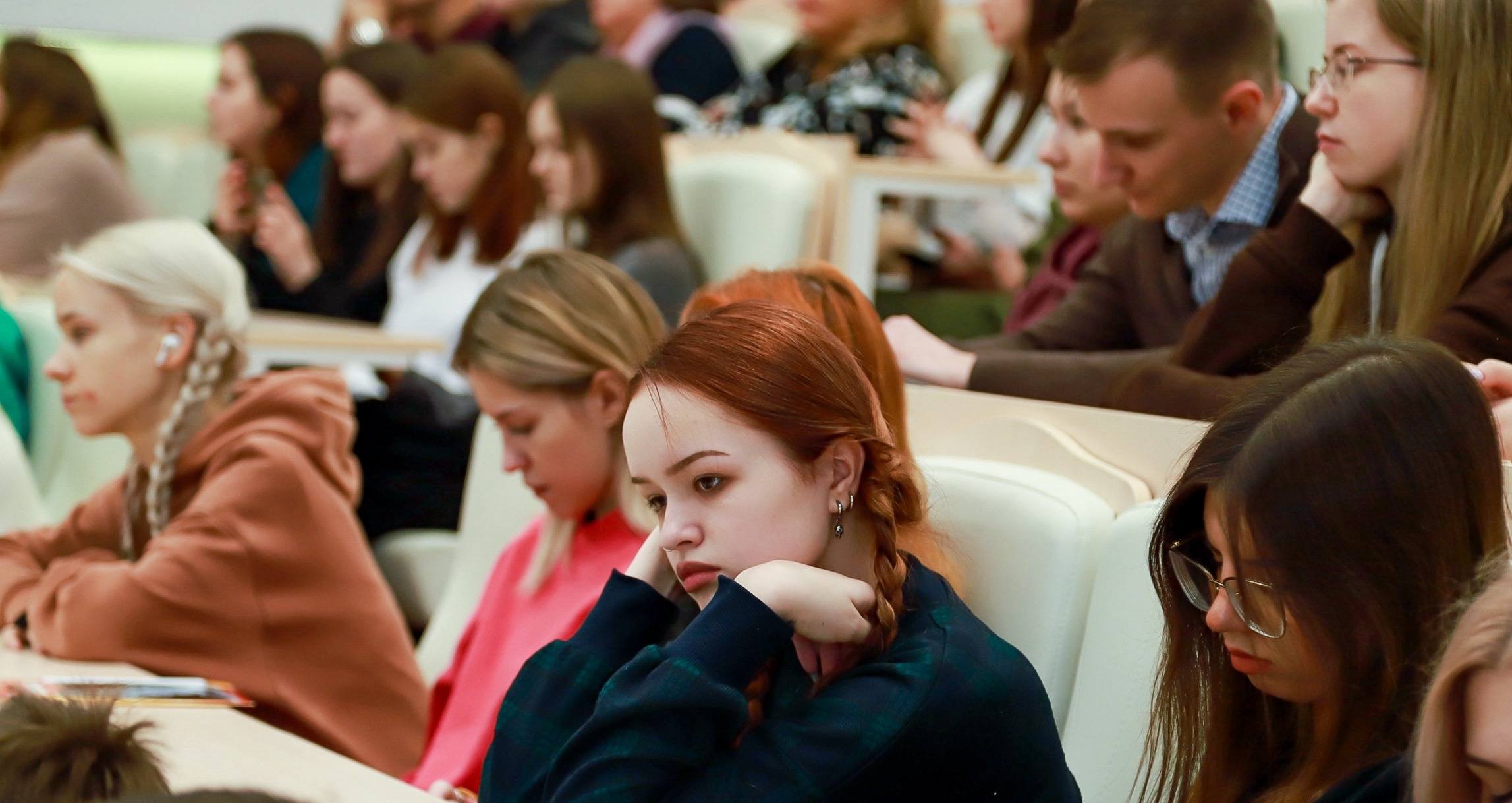 Студенты из 61 региона России и зарубежья, конкурс 7 человек на место — итоги приемной кампании в мурманском вузе