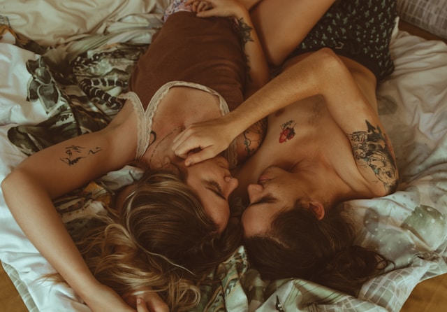 Любовный флер окутает с головы до сердца: 3 знака Зодиака, которые после 24 сентября расстанутся с одиночеством — романтика, флирт, яркие эмоции