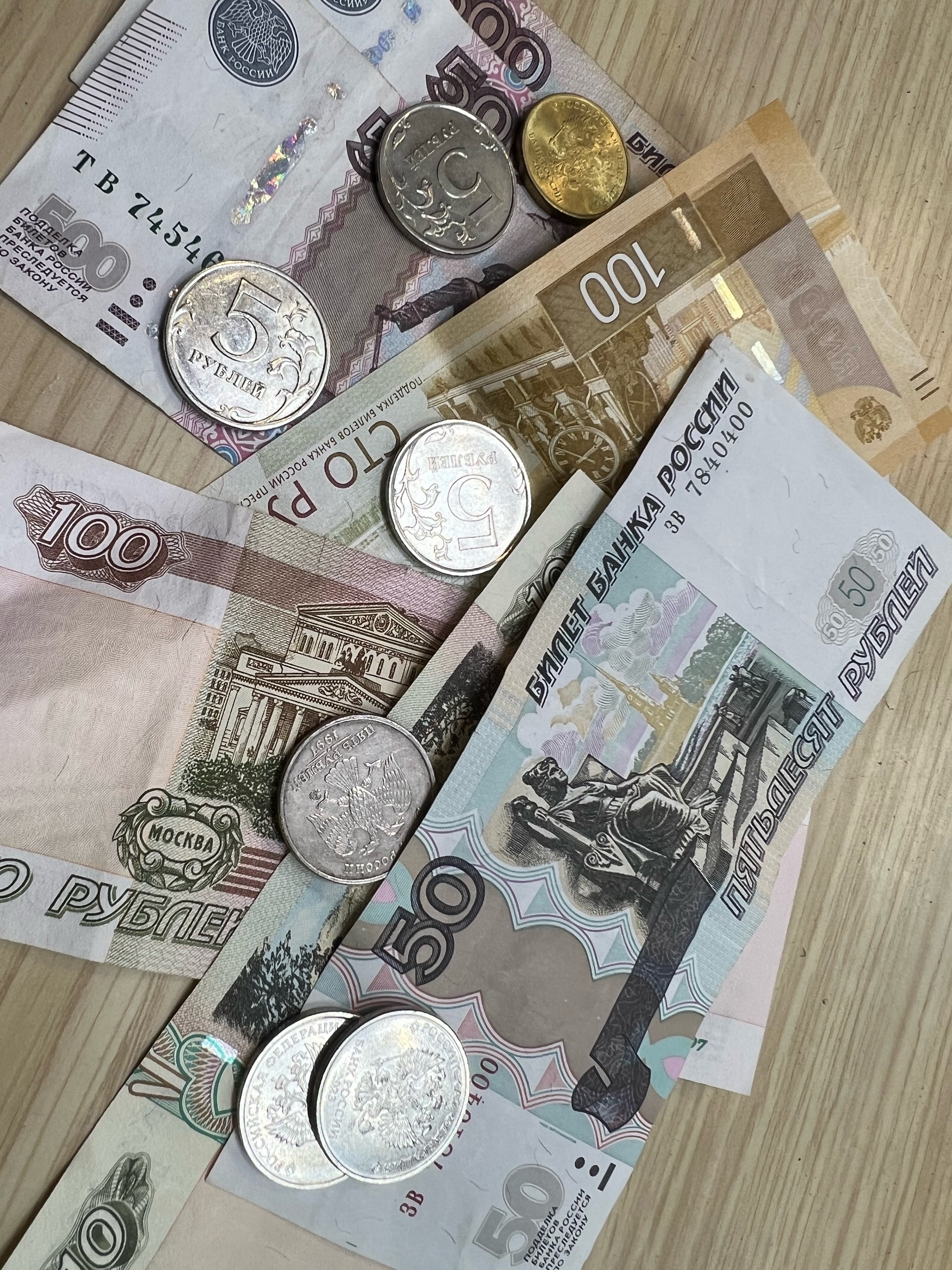 В Мурманске «Монетная неделя» завершится 4 октября – чаще в банки горожане несут однорублевую «мелочь»