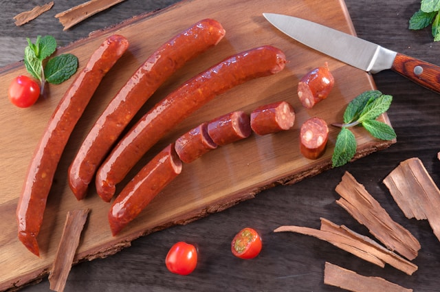 Прочь из тарелки: 5 продуктов, которые мы едим все время — от них кровь становится гуще и растет давление