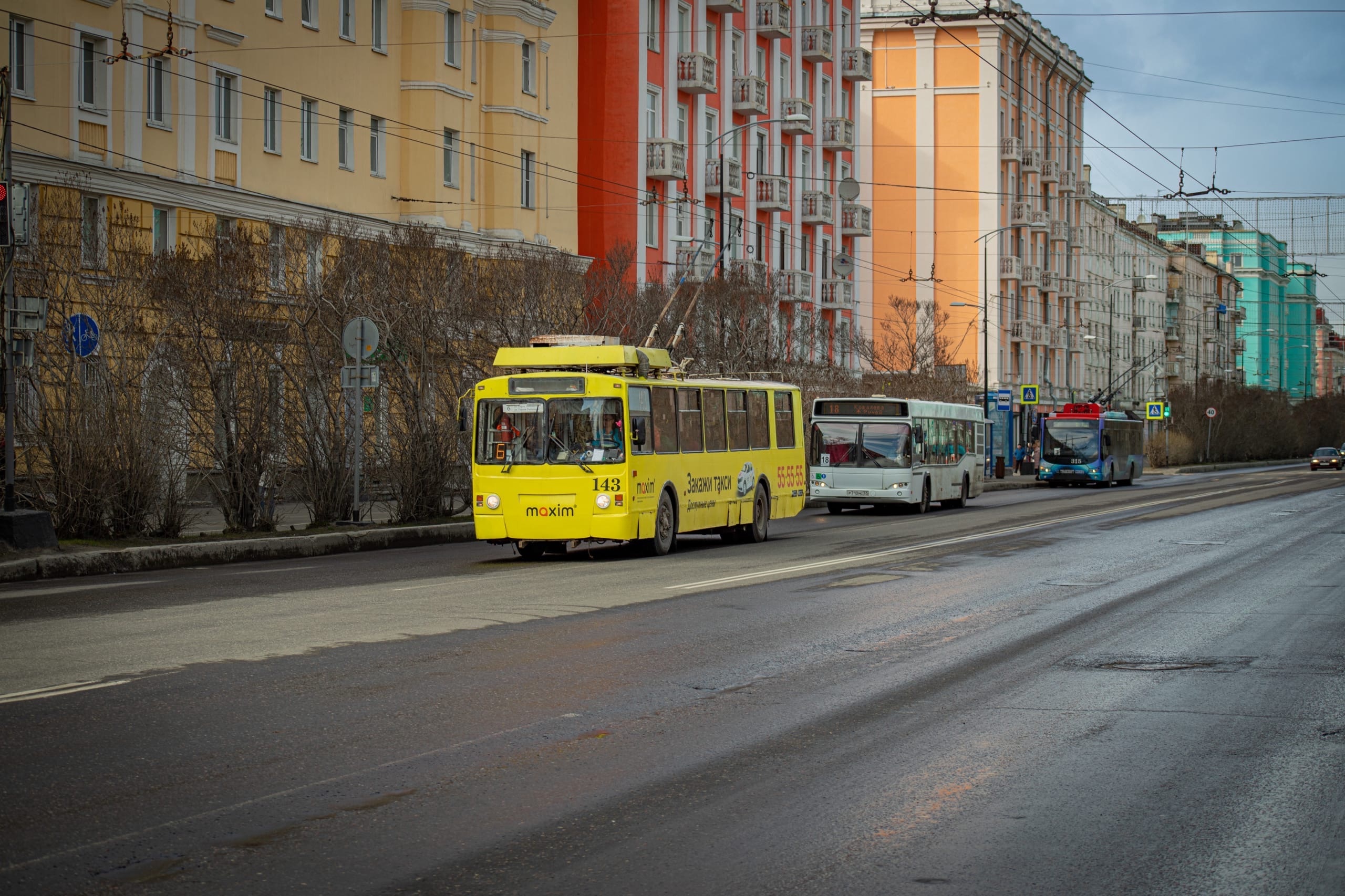 В Мурманске 4 октября перекроют центр города, общественный транспорт сменит маршруты
