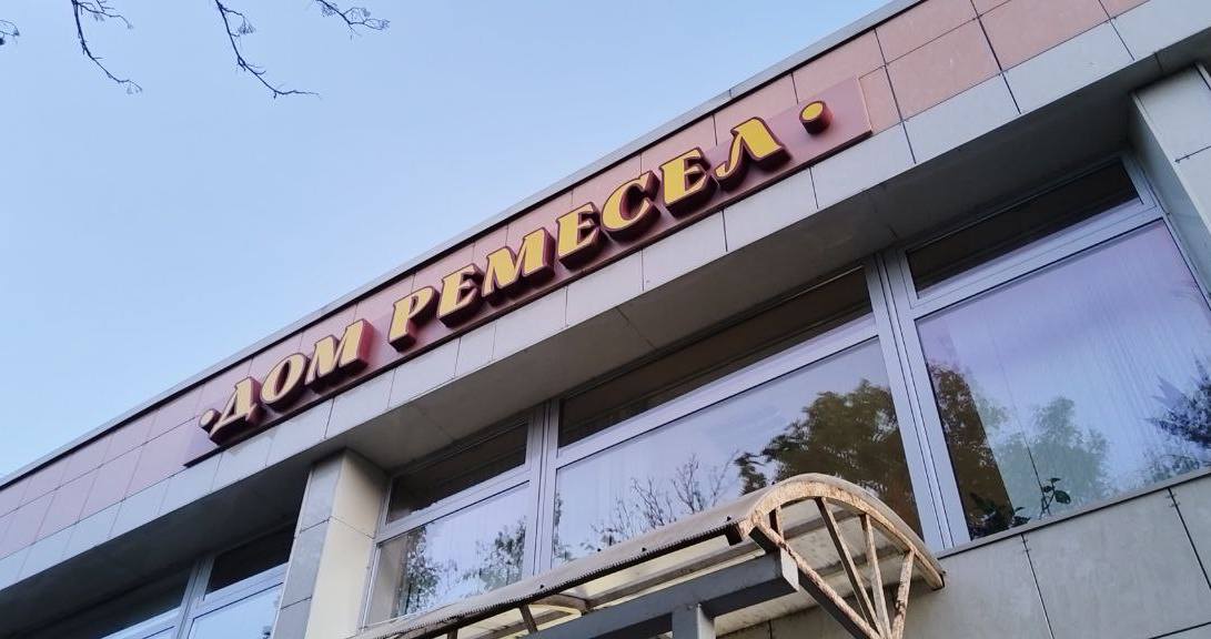 Хохломская роспись и чкаловский гипюр: эксперты из Нижегородской области проведут мастер-классы для мурманчан