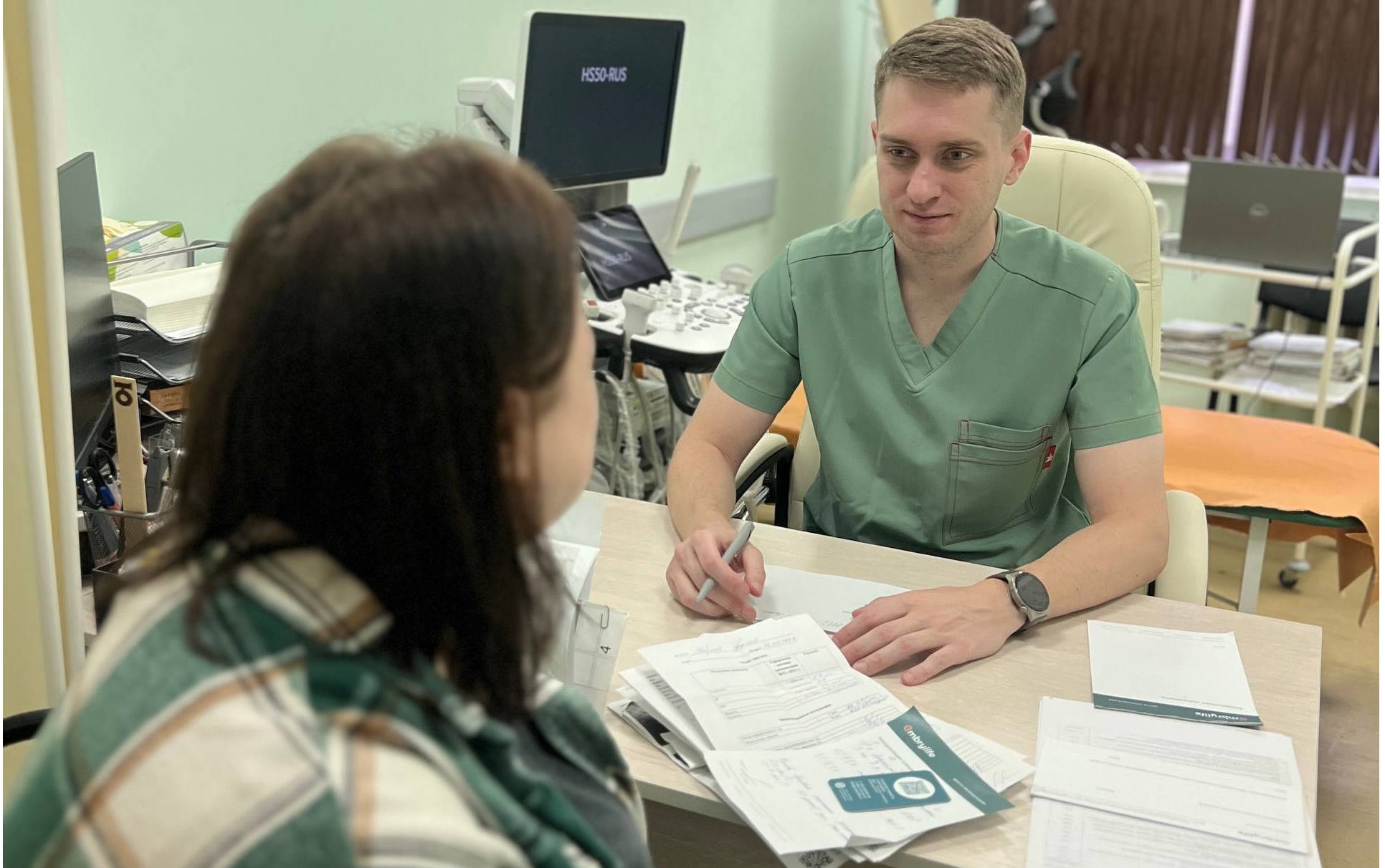 Консультацию на выездных приемах врача-репродуктолога получила 121 жительница Мурманской области