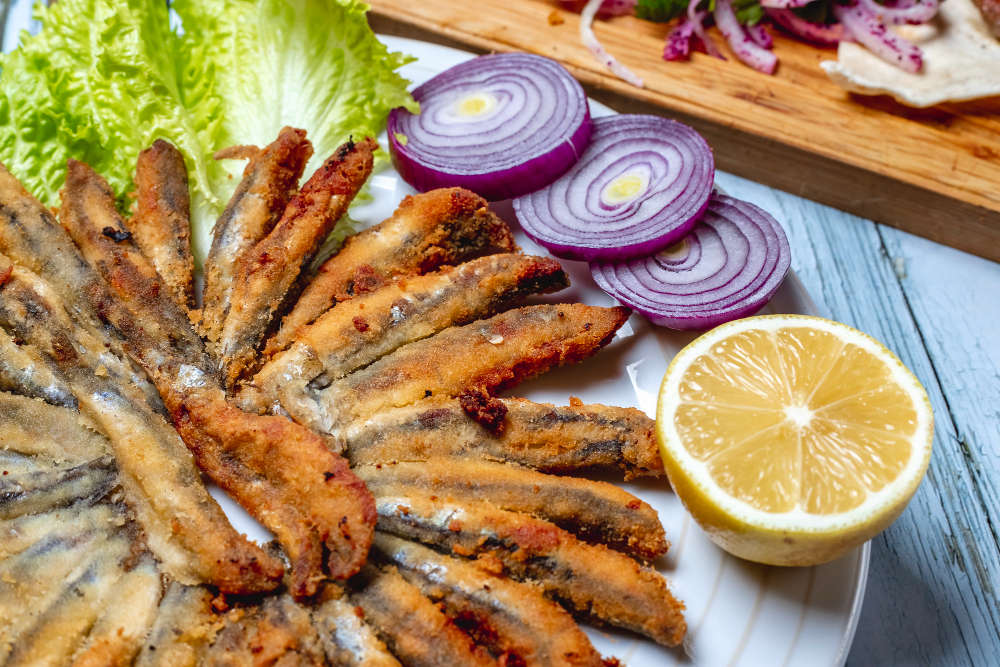 Вкусная мойва и чистая кухня: как объединить эти несовместимые вещи — мы знаем секрет
