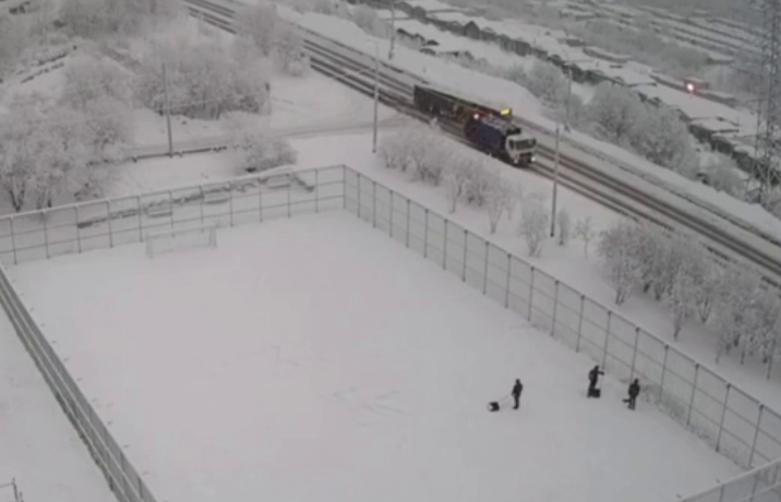 В Мурманске три пассажира получили травмы в ДТП с автобусом и мусоровозом