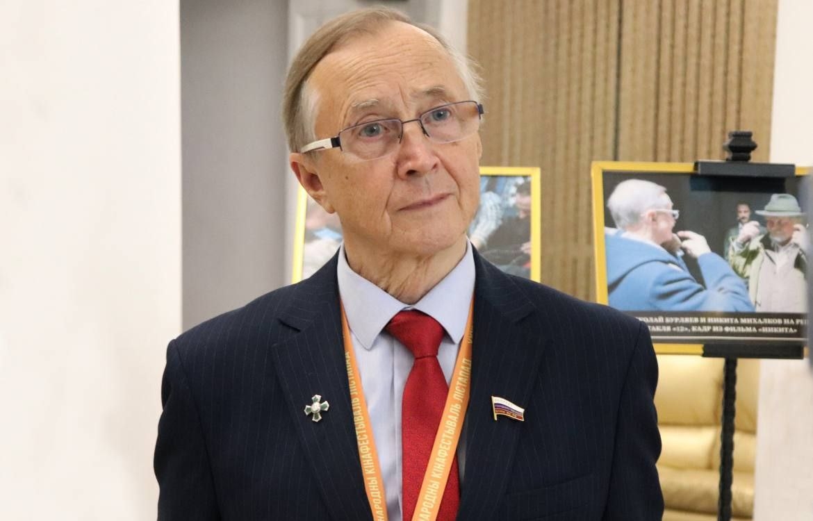 «Я встал в кадр и понял, что я этого делать не буду. И просто покинул площадку» — Николай Бурляев о Никите Михалкове: история отношений великих художников