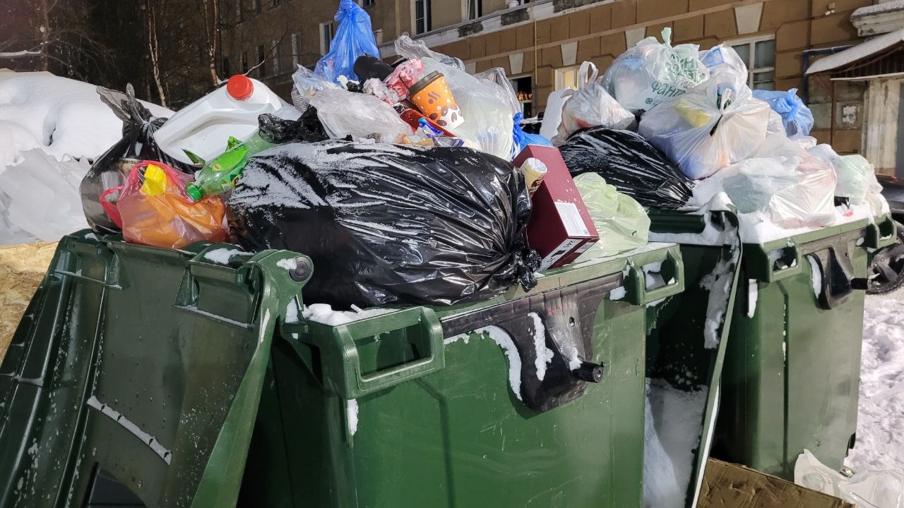 С начала года жителям Заполярья вернули 3,7 млн рублей за услуги по «невывозу» мусора, юрлицам — 4,4 млн