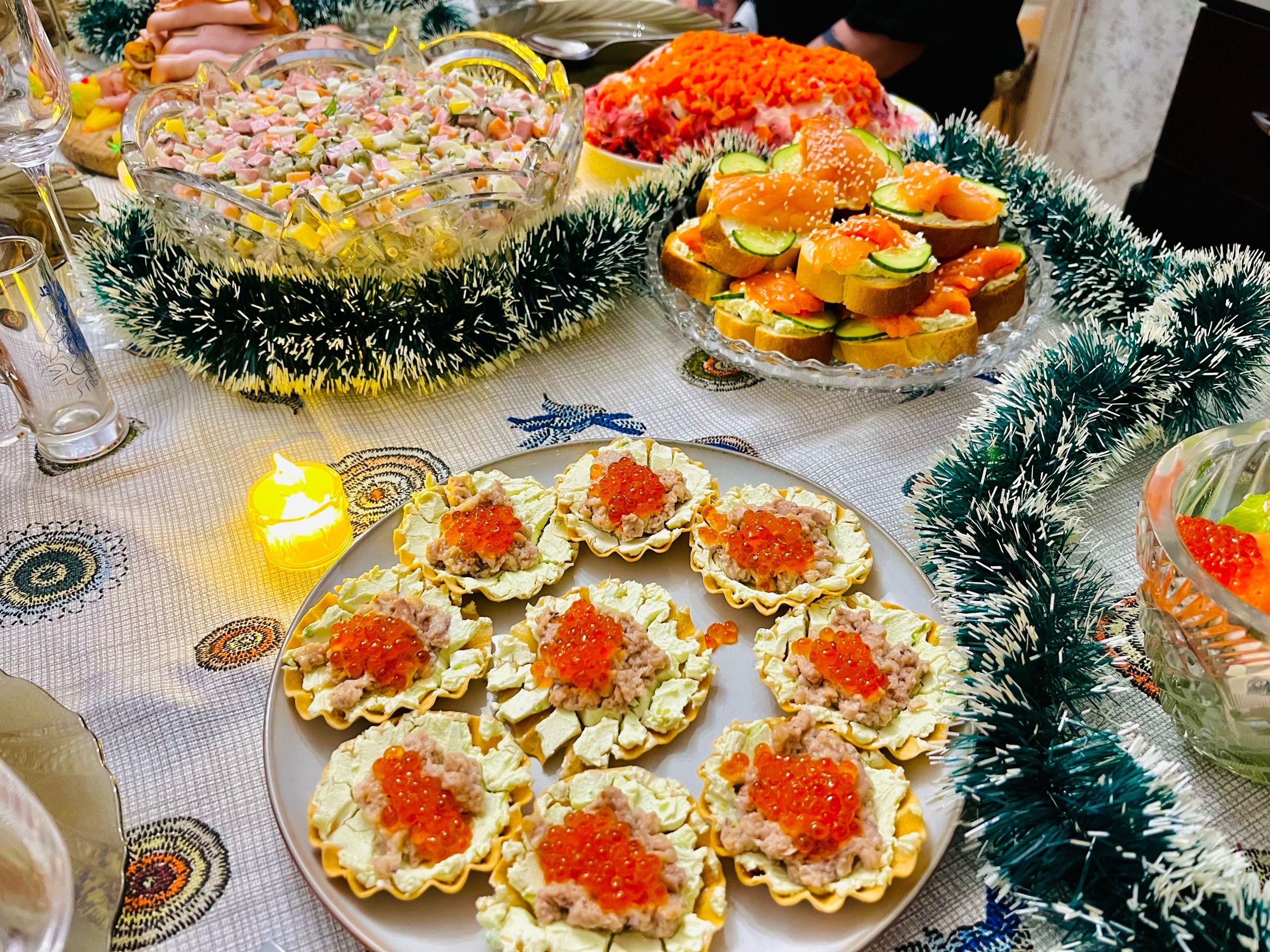 Какое блюдо новогоднего стола менее вредно для фигуры — калораж подсчитали мурманские эксперты