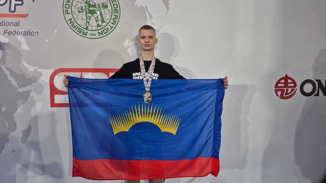 Мурманский силач Олег Рыбка завоевал серебро чемпионата Азии
