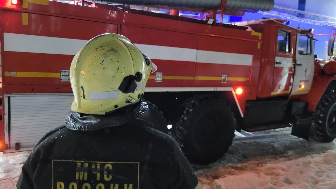 «Подпалили дома, в которых жили сами»: в Мурманске поймали серийных поджигателей с Больничного городка