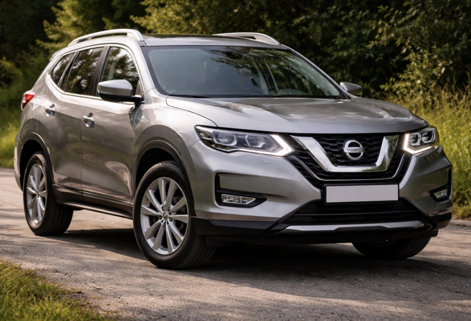 Почему Nissan X-Trail снова в топе: кроссовер, который неожиданно вернулся на рынок