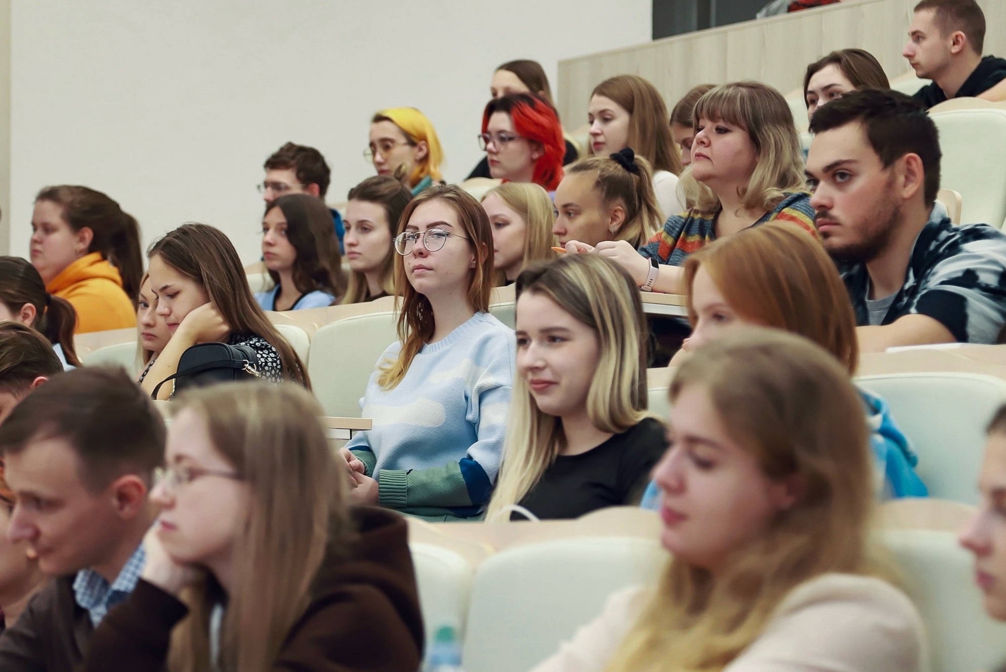 С комнатами для семейных и новым ремонтом: в заполярном Минобрнауки рассказали об общежитиях для студентов