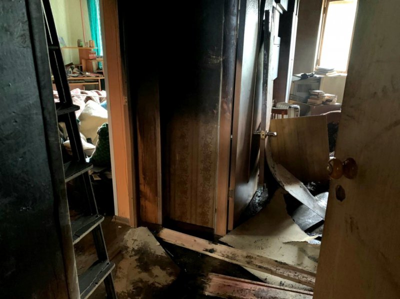 Труп пенсионерки нашли в сгоревшей квартире в Мурманске