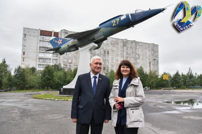 Памятник-самолет восстановят рядом со школой в Мурманске