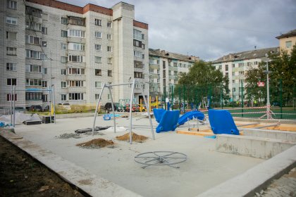 Скоро будет готов обновленный двор на Карла Либкнехта в Мурманске