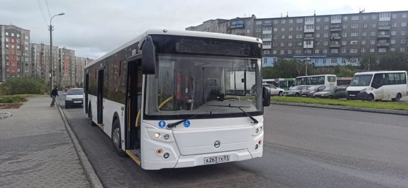 Автобус 2021 года выпуска тестируют в Мурманске