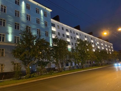 "Подсветят" еще 8 зданий в центре Мурманска
