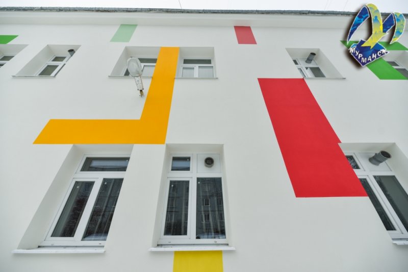 Новым фасадом обзавелся детский сад в Мурманске