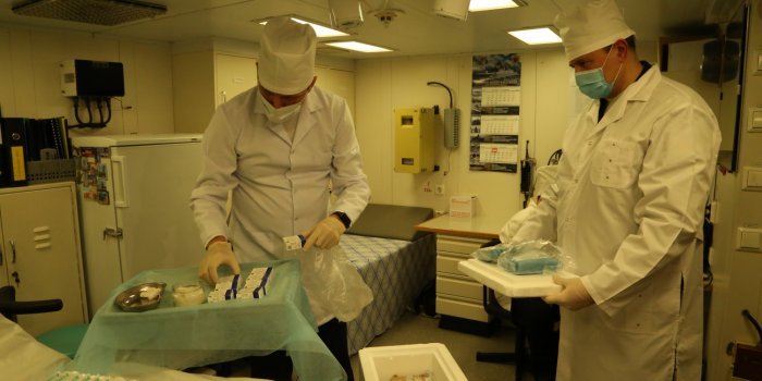 Больницам регионов помогут бригады медиков Северного флота