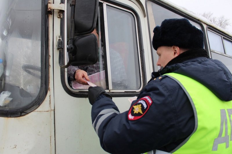Маршрутки и автобусы проверят в Мурманске