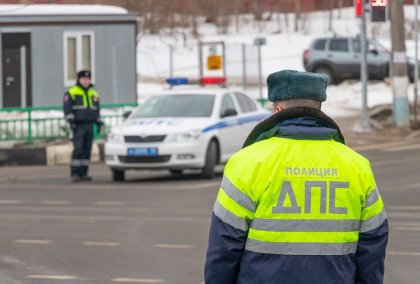 Избивший сотрудника ГИБДД парень ответит перед судом в Мурманске