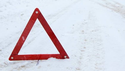 Скончался водитель большегруза после аварии в Кольском районе