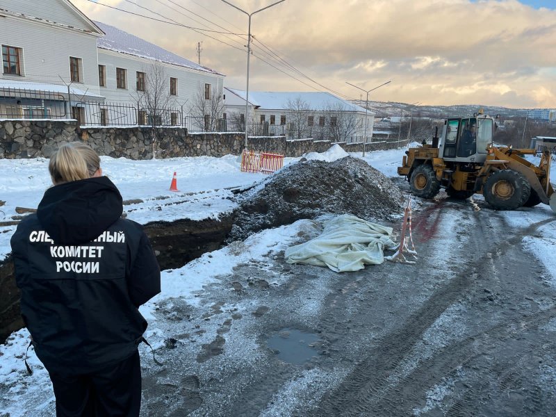 Насмерть засыпало землей коммунальщика: уголовное дело рассмотрит суд в Североморске