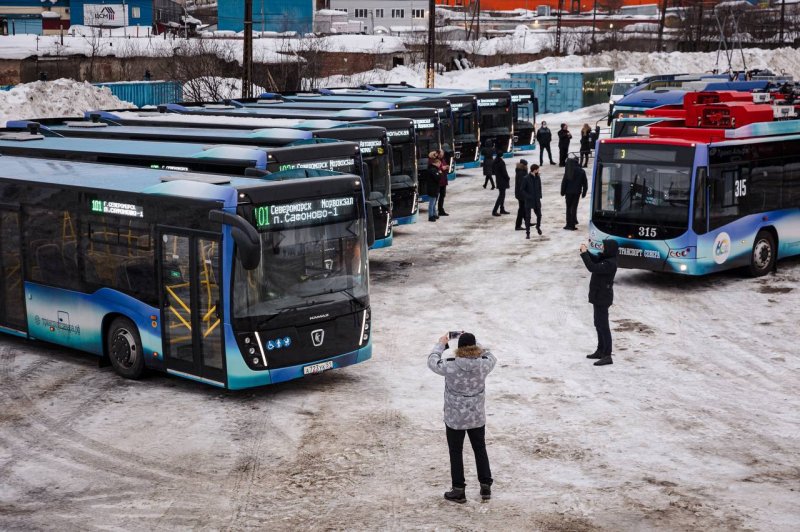 Свыше 130 новых автобусов и троллейбусов поступят в Мурманскую область