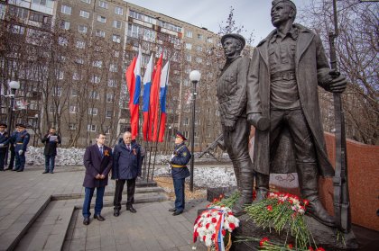 Память воинов Полярной дивизии почтили в Мурманске
