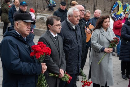 Бюст Михаилу Орешете открыли в Мурманске Бюст Михаилу Орешете открыли в Мурманске