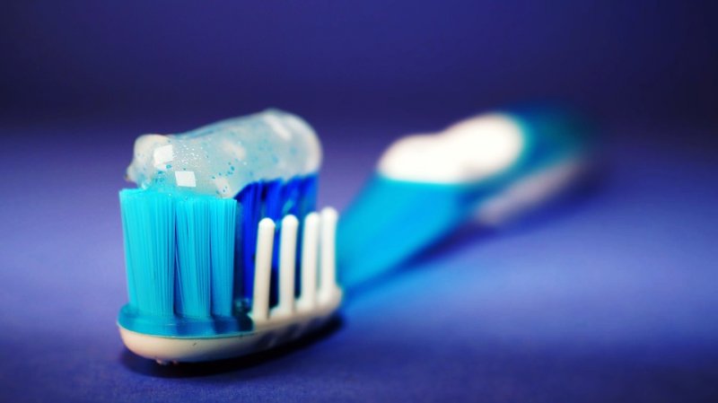 6 упаковок зубной пасты украл житель Североморска