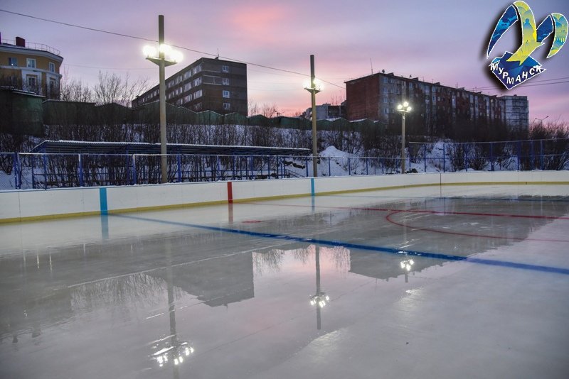 Сезон катания на коньках открывает «Авангард» в Мурманске