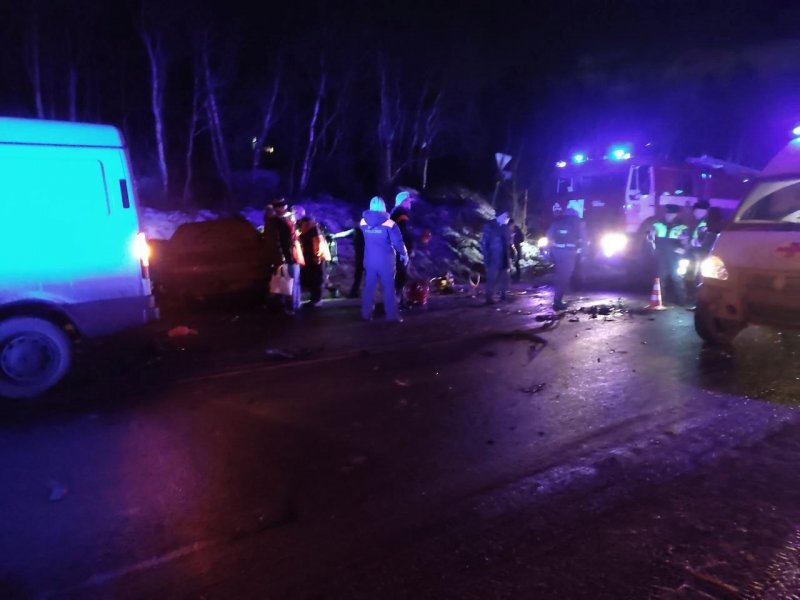 Один погиб и трое пострадали в массовой аварии на трассе Кола - Лотта