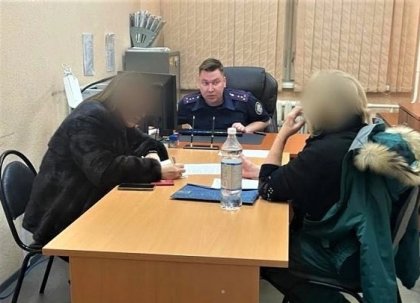 Адвокат пыталась "развести" осужденного на 300 тысяч в Мурманске